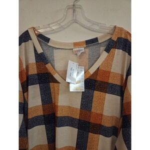 NWT Lularoe plaid "Iris" shirt-size 3XL